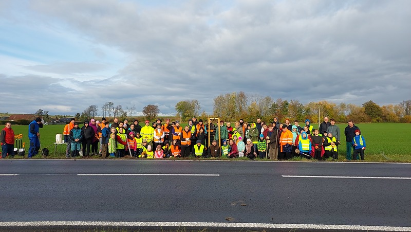 Na výročí republiky sázeli v Radimi lípy