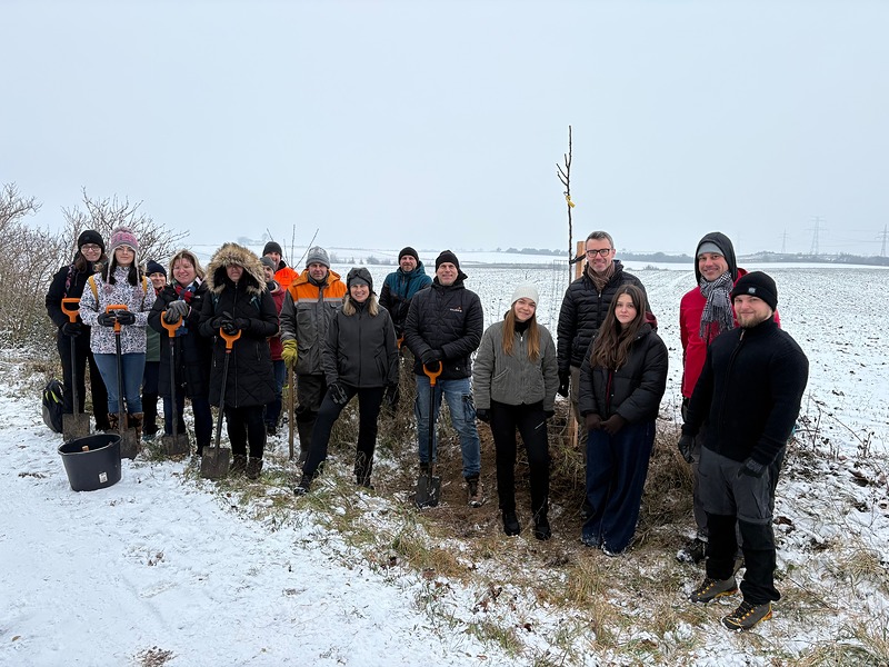 Další etapa ozelenění cyklostezky u Záp