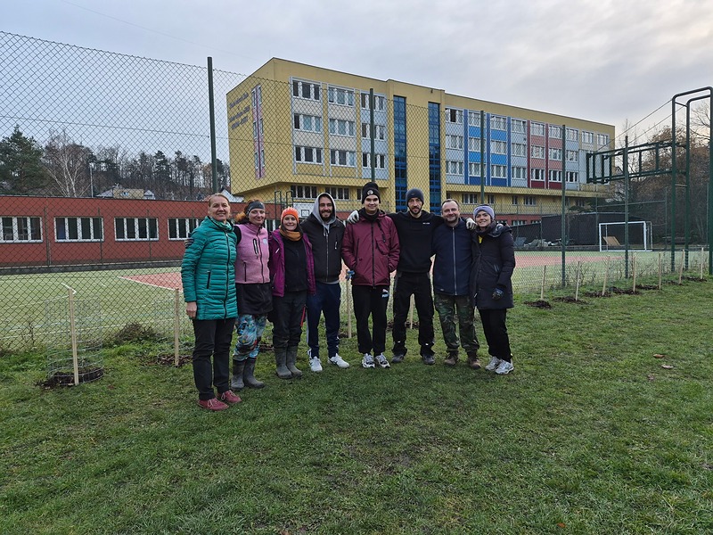 Hrstku statečných ani chlad nezastavil!