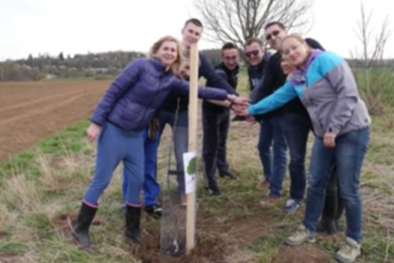 15 ořešáků v Úněticích