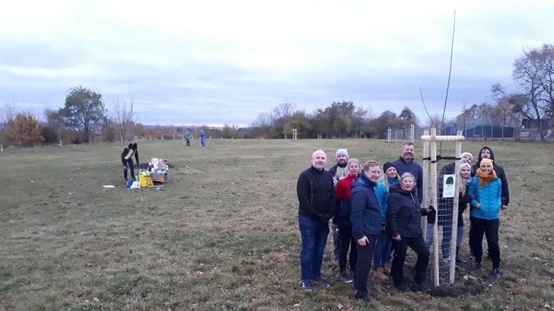 Sázení v Praze 17 Řepích